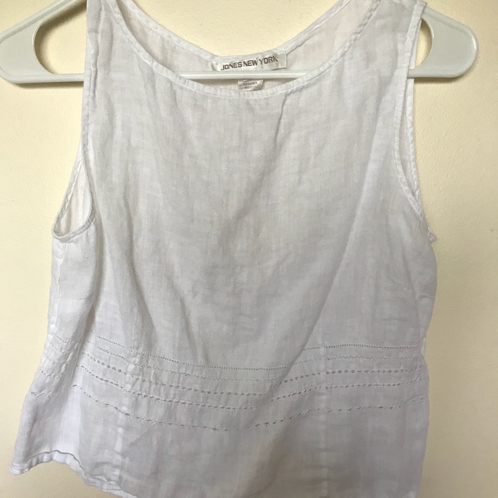 Jones New York Tank